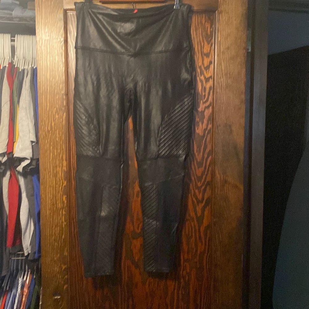 Spanx 2x moto faux leather.